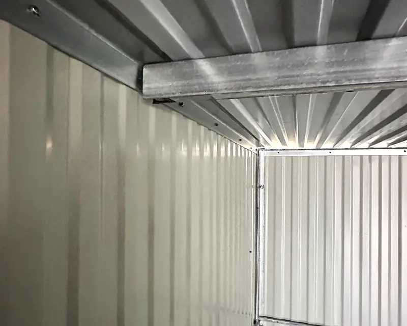 zadní spád – pozinkovaná konstrukce