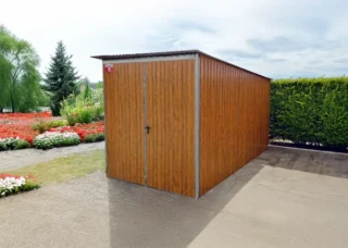 Sklad Eurostal 2 x 3 m zadní spád – zlatý dub