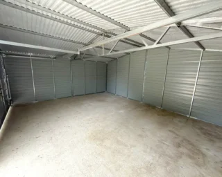 Plechová dvougaráž 6 x 5 m Matný grafit plech vodorovně