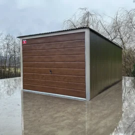 Plechová garáž 3x5m s výklopnými vraty v dekoru tmavý ořech